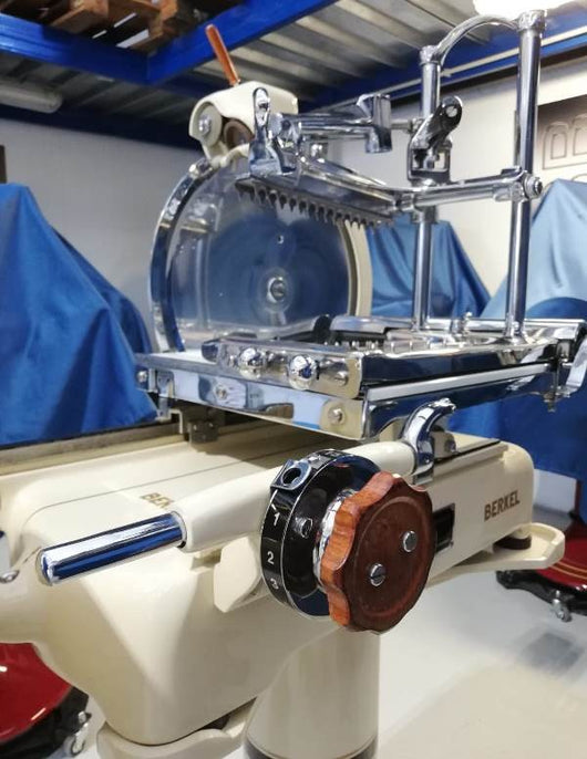 AFFETTATRICE A VOLANO BERKEL MOD. 9H