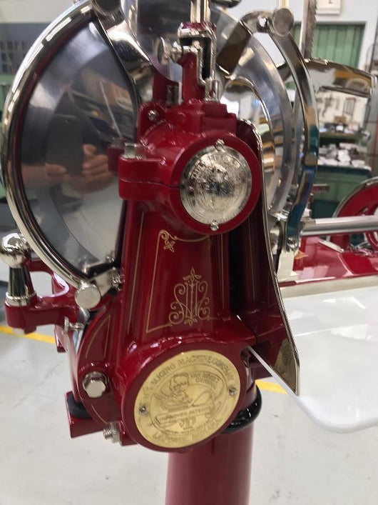 AFFETTATRICE A VOLANO BERKEL MOD. B “INDIANINA” PRODOTTA TRA 1919 – 1921