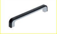 Maniglia cromata E222 completa di inserto nero in plastica interasse 222 mm - 241 x 18
