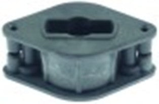nasello per scrocchetto h 30mm dx l 75mm lar. 46mm interasse di fissaggio 63mm adattabile a unox
